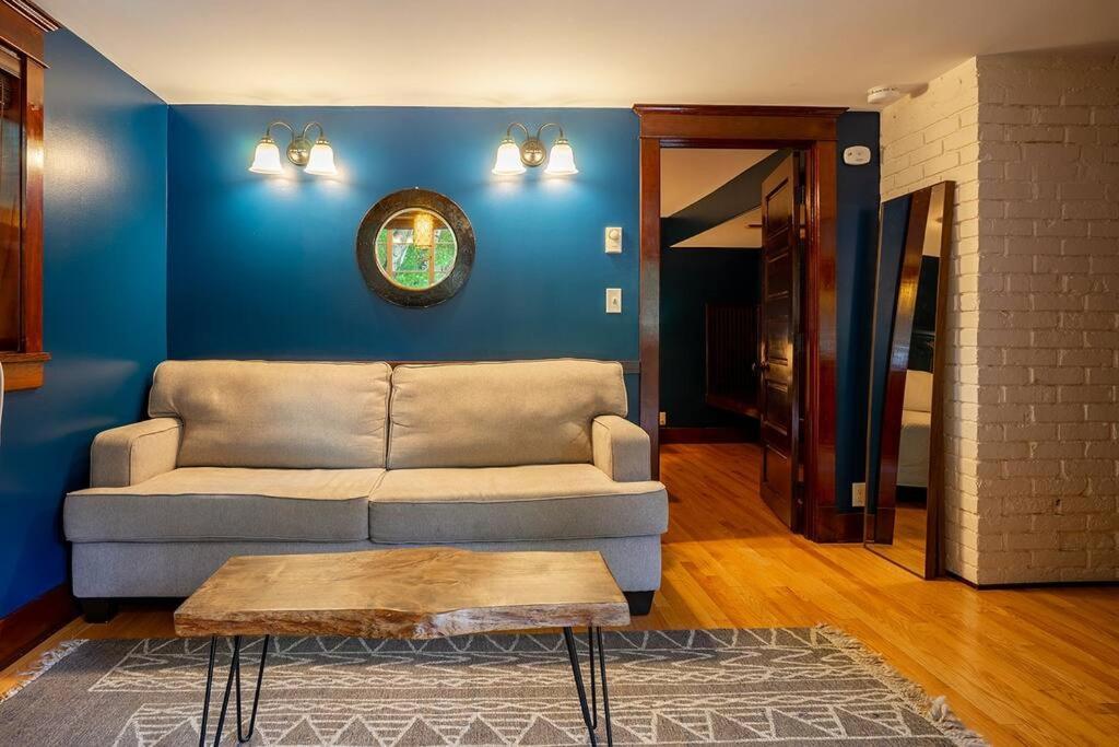 Charming 1Bd Suite In Capitol Hill - Foxglove Inn Seattle Zewnętrze zdjęcie